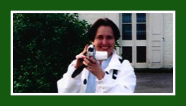 Натали Палусински — молодая